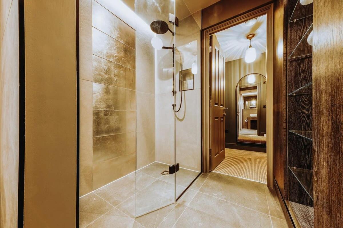 شقة Clifton 32 - Garden Flat With Hot Tub - Hopewell بريستول المظهر الخارجي الصورة